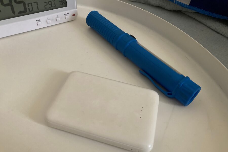 枕元に明かりを1つ!寝室のプチ防災 - いつもしも®