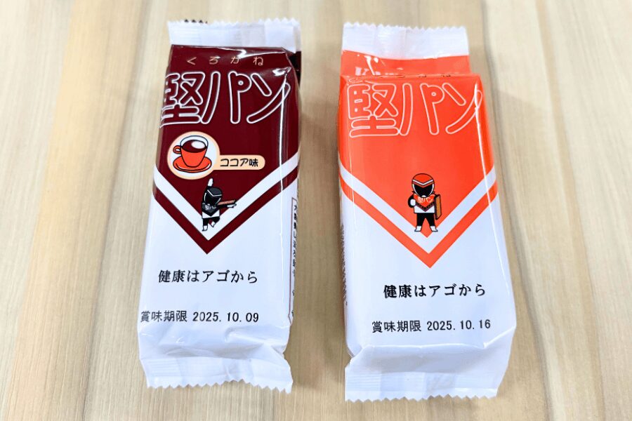 くろがね堅パンスティックのパッケージ