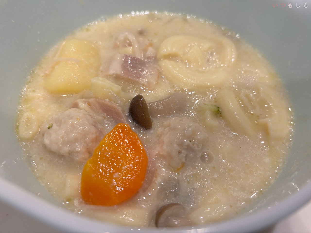 ライフ_豆乳シチュー