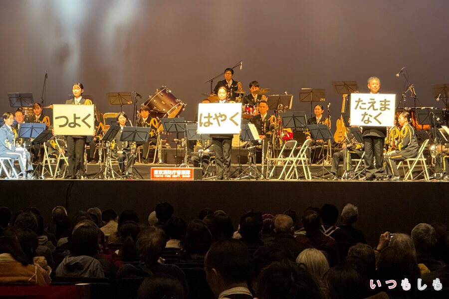 胸骨圧迫のコツ